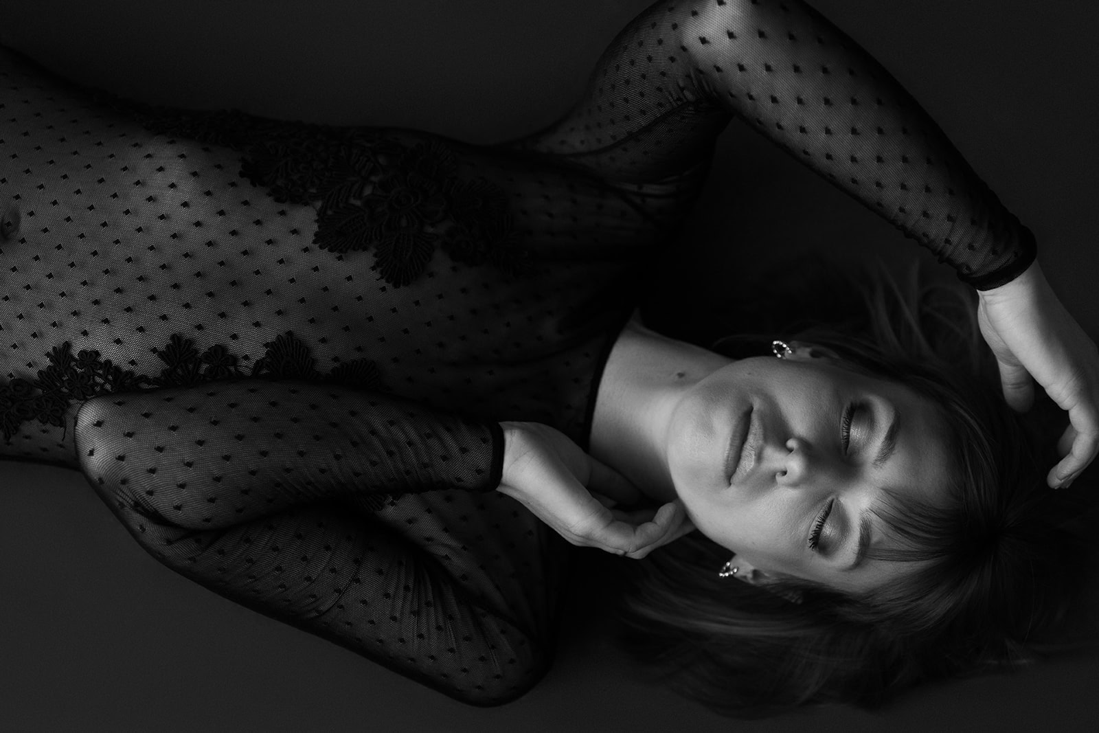 Anne_Femme Experience_Boudoir fotoshoot_Manon Engels Photography_0038 (1)